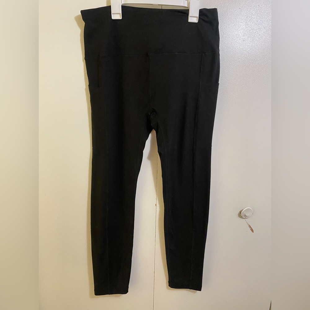Empetua Black High-Waisted Leggings size XL